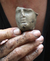 Discovery of the goddess figurine