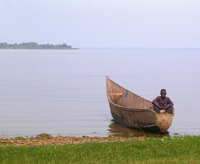 Uganda_boatman